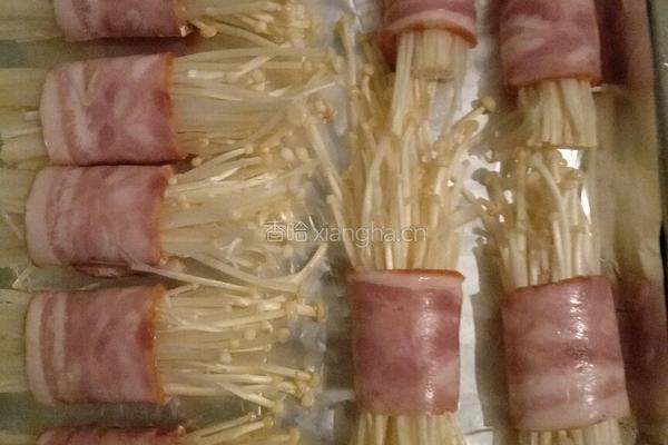 培根金针菇的做法图解1