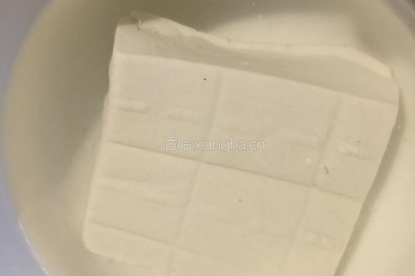 家常菜凉拌豆腐凉拌菜的做法图解1