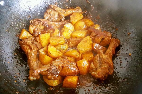 鸡腿烧土豆的做法图解8