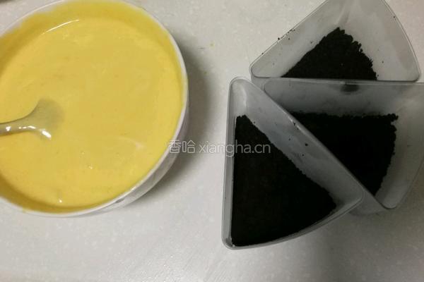 多拼慕斯蛋糕的做法图解3
