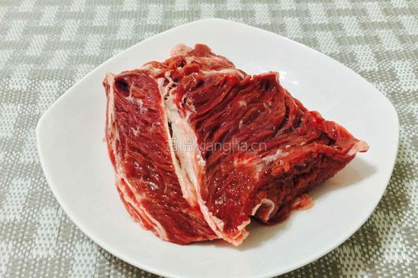 沙嗲牛肉饼的做法图解1