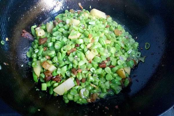 豆角沥米饭的做法图解14