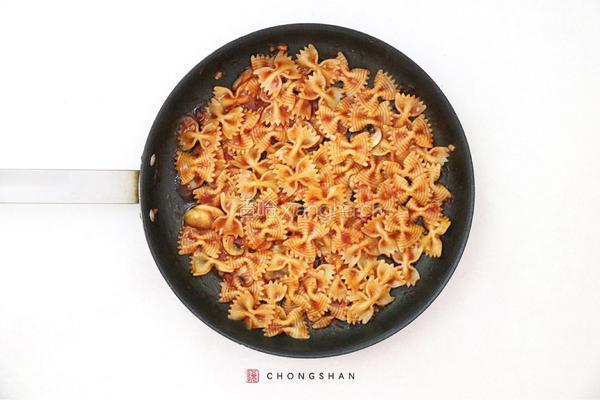 鸡扒蝴蝶粉的做法图解5
