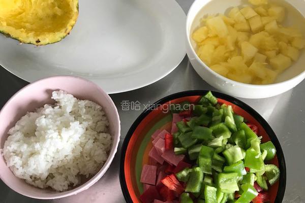 凤梨炒饭的做法图解8
