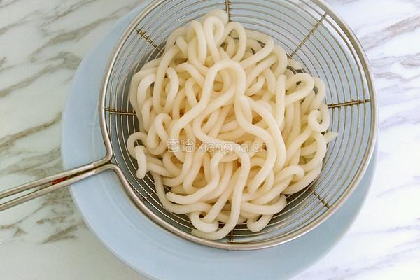 彩椒肉丝炒乌冬的做法图解5