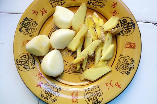 土豆番茄炖鱼汤的做法图解4