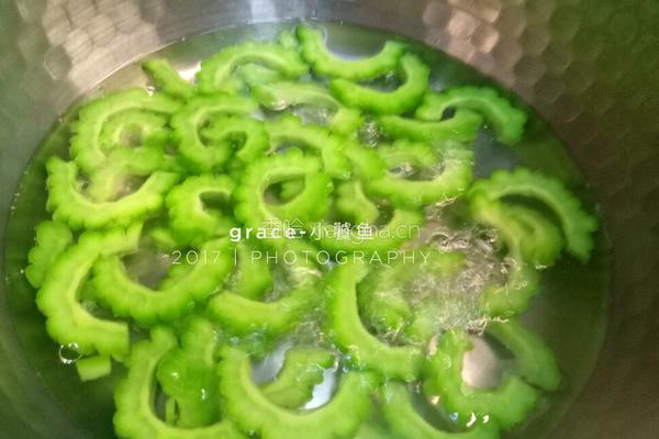 雪碧黄瓜的做法图解5