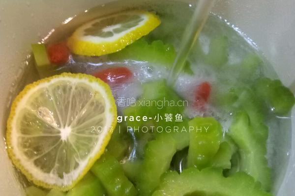 雪碧黄瓜的做法图解7