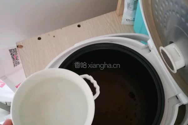 蜂蜜龟苓膏的做法图解3