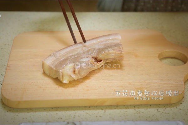 韩式辣白菜五花肉的做法图解12