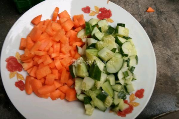 宫保酸甜肉丁的做法图解3