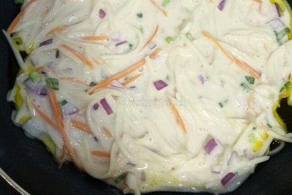 鸡蛋土豆丝饼的做法图解7