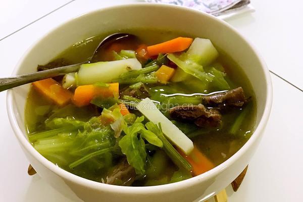 美味牛肉汤的做法图解3