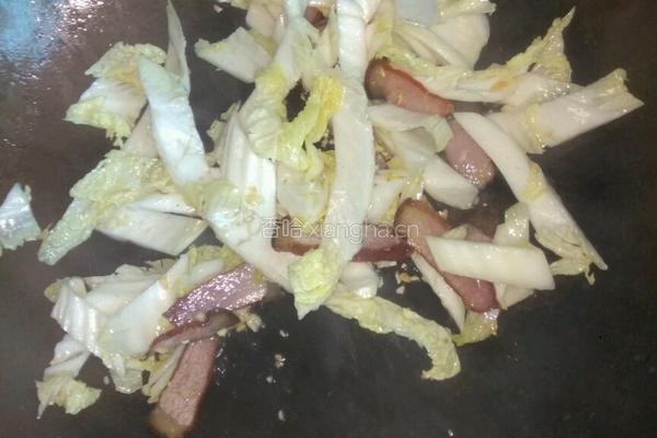 腊肉炒白菜的做法图解4