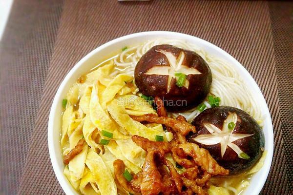 香菇蛋皮肉丝面的做法图解16
