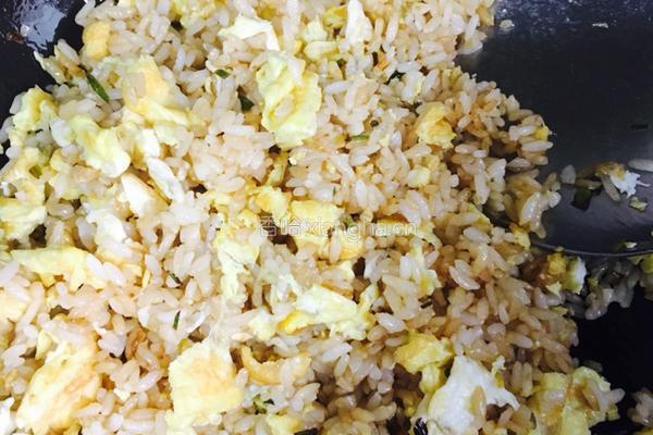 香葱鸡蛋炒饭的做法图解10