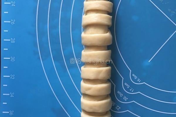 毛毛虫面包的做法图解16