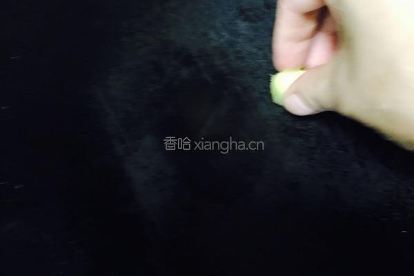 香煎白肚石头斑的做法图解4
