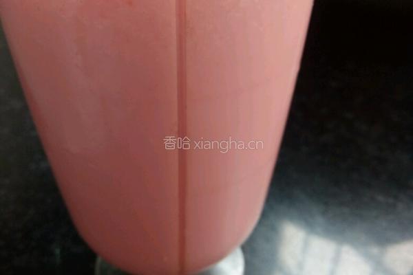 冰镇西瓜牛奶的做法图解4
