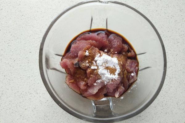 杏鲍菇炒肉片的做法图解4