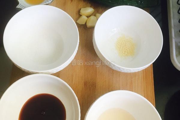 拍黄瓜的做法图解2