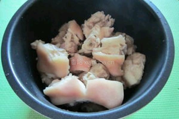 家常红烧猪蹄的做法图解1