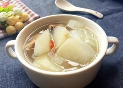 白萝卜枸杞排骨汤