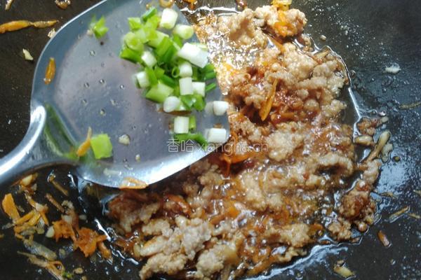 炸酱盖浇饭的做法图解8