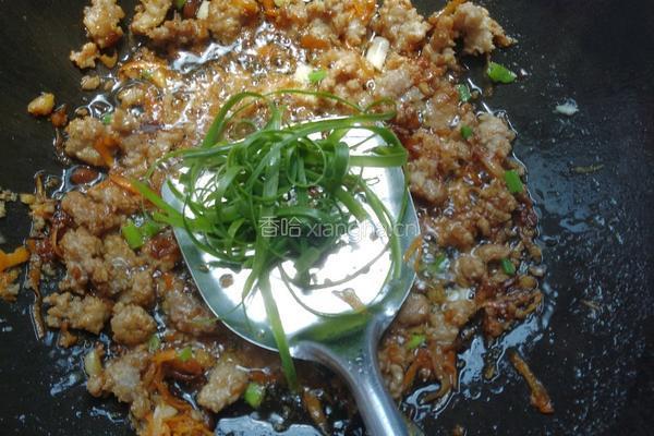 炸酱盖浇饭的做法图解9