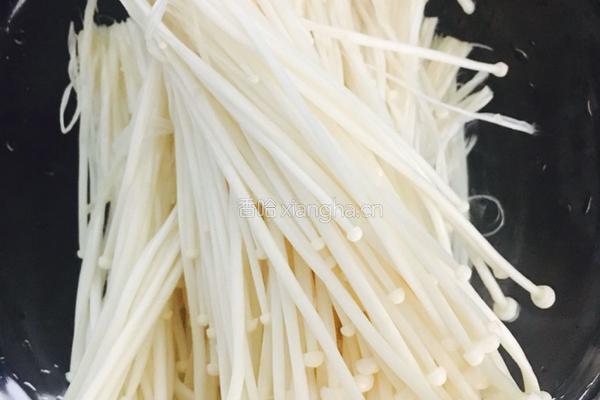 金针菇炒肉丝的做法图解4