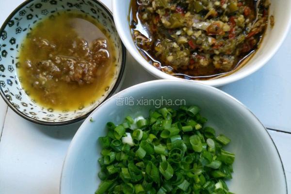 凉拌黄瓜丝的做法图解3