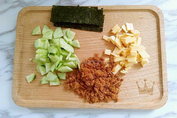 肉松三角饭团的做法图解5
