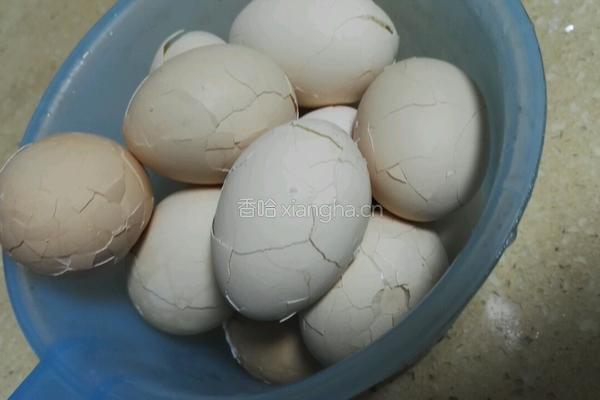 红茶蛋的做法图解2