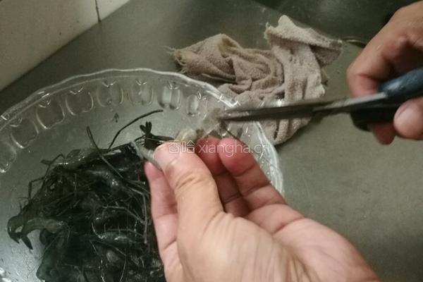 糖醋鲜虾的做法图解2