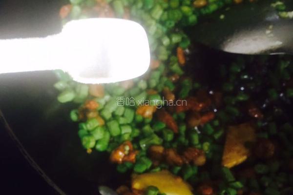 豆角肉丁米饭的做法图解9
