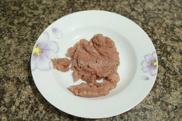 蒜香咸蛋肉饼的做法图解2