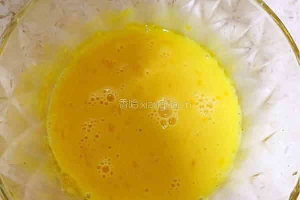 虾仁炒饭的做法图解2