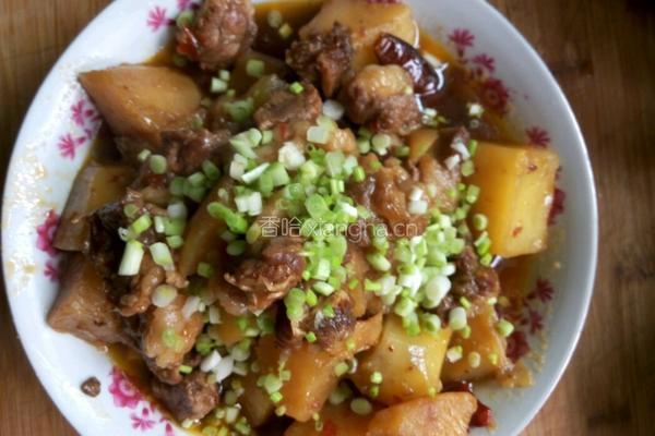 土豆炖牛肉的做法图解7