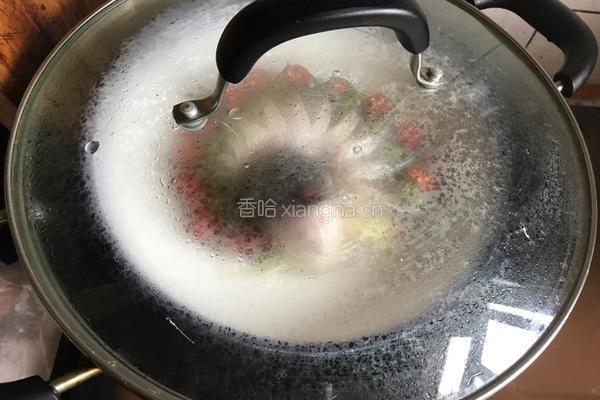清蒸鲈鱼的做法图解7