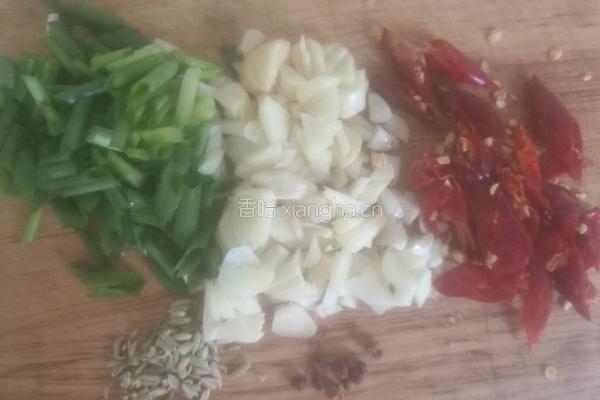香干炒肉丝的做法图解3