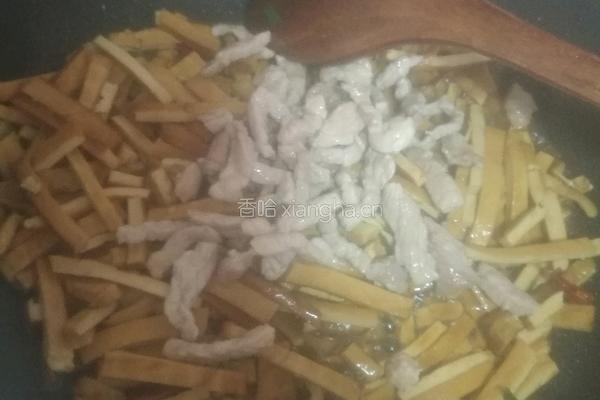 香干炒肉丝的做法图解6