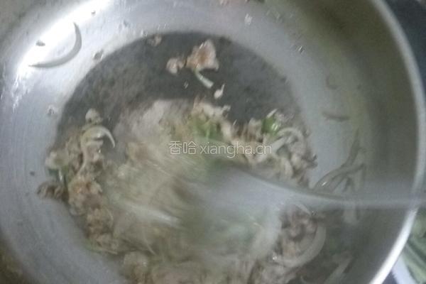 孜然羊肉圆葱的做法图解5