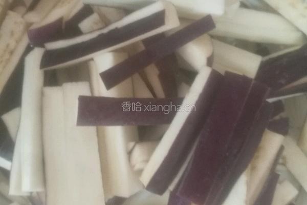 茄子鸡蛋的做法图解1