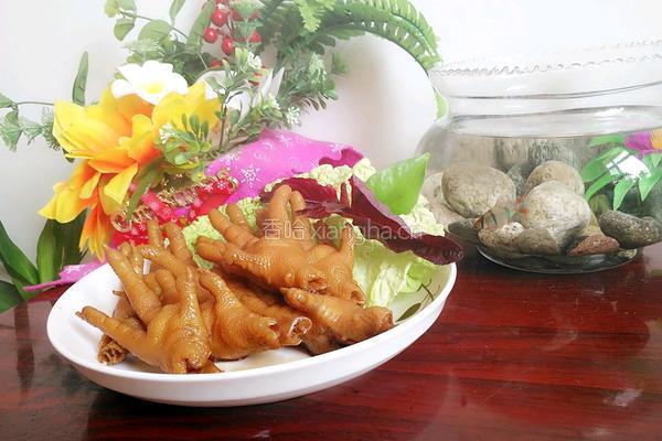 麻辣鸡爪的做法图解1