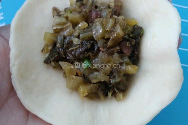 香菇酱酸菜包的做法图解14