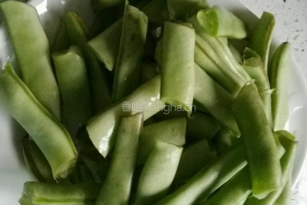 红椒扁豆的做法图解2