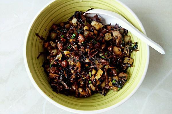 梅干菜五花肉饼的做法图解6