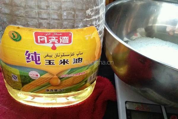 自制披萨饼皮的做法图解3