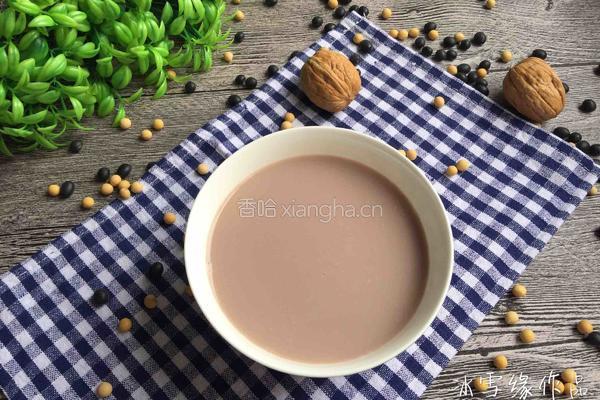 黑米核桃黑豆豆浆的做法图解7