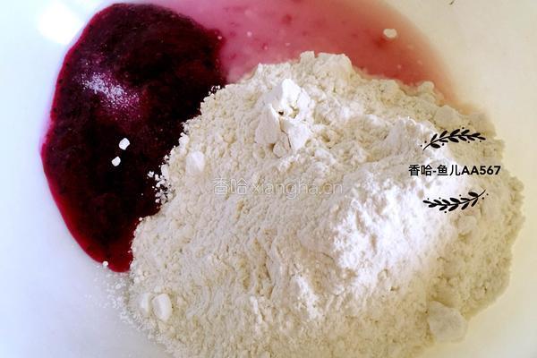 火龙果面条的做法图解1